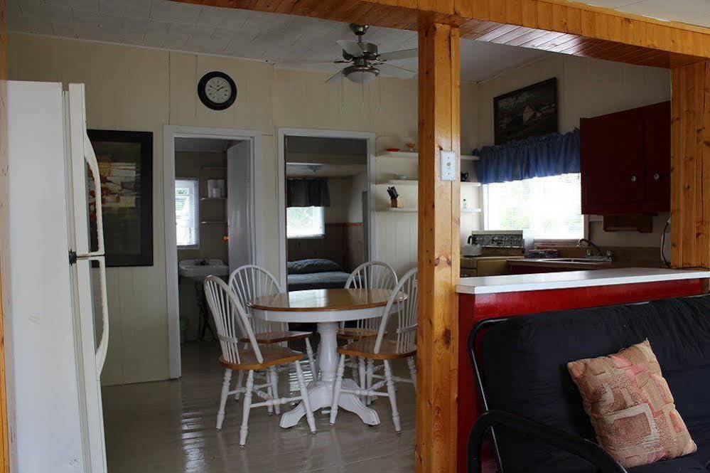 Lavigne Mashkinonje Lodge מראה חיצוני תמונה